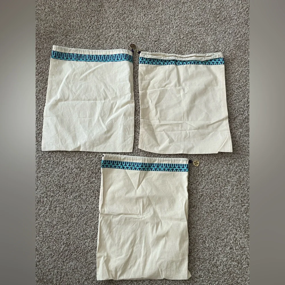 Tory Burch Canvas Drawstring Dust Bags – Set of 3 – Authentic